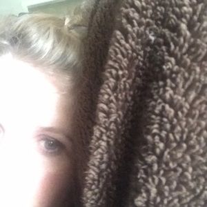 Meet your Posher, Phyllis